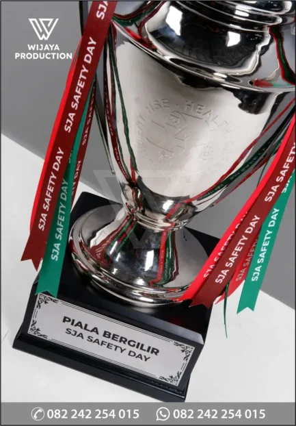 Detail Piala Bergilir SJA Safety Day