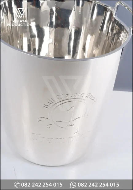Detail Piala Champion Bali Classic Golf