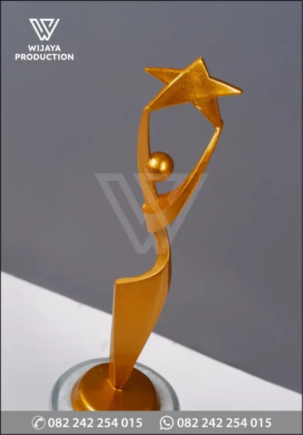 Detail Piala Best Finance Staff SHM Cup